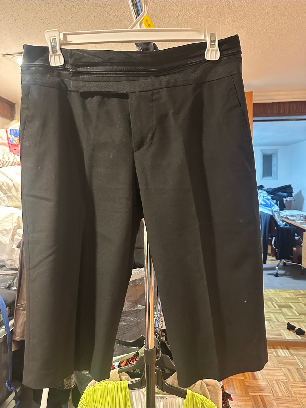 Black women Cropped Pants